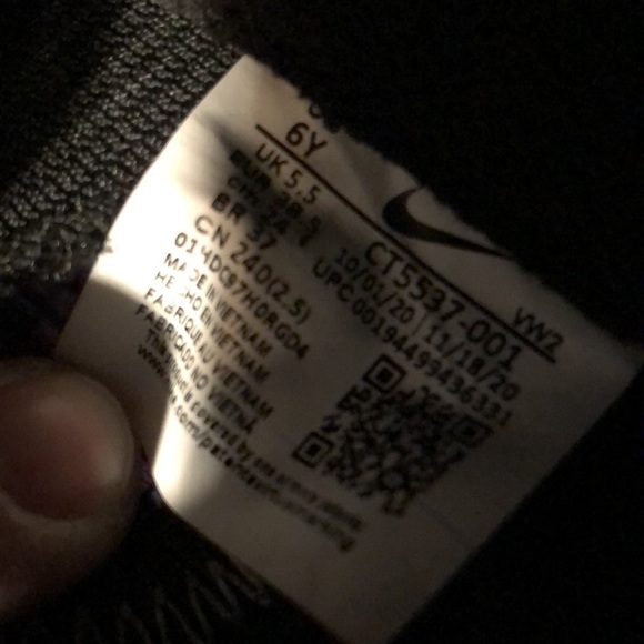 Kyrie flytrap IV CT5537-001 - Picture 6 of 9